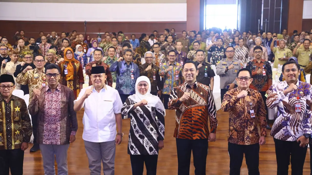Gubernur Jawa Timur Khofifah Indar Parawansa
