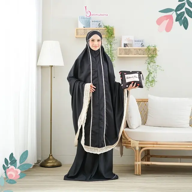 Diary Fimela: Pertahankan Eksistensi 10 Tahun, Mukena Lokal Ini Sekarang Beralih ke Material Ramah Lingkungan