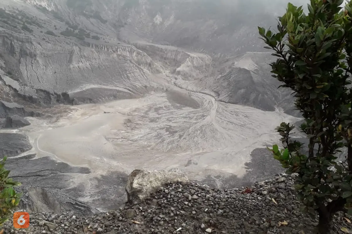 Gunung Tangkuban Parahu
