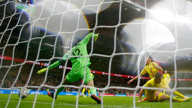 Spanyol vs Rumania