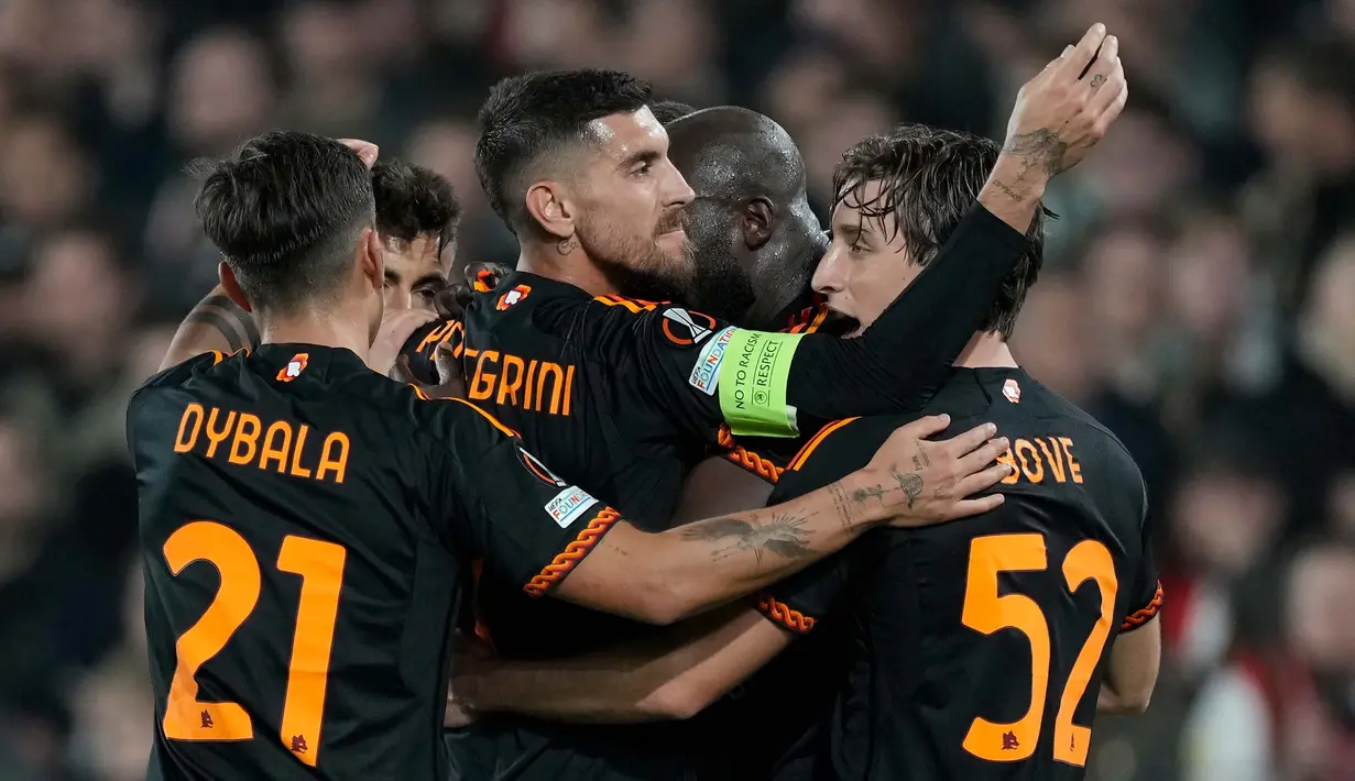 Sementara AS Roma baru berhasil menyamakan kedudukan lewat Romelu Lukaku di menit ke-67. (AP Photo/Peter Dejong)