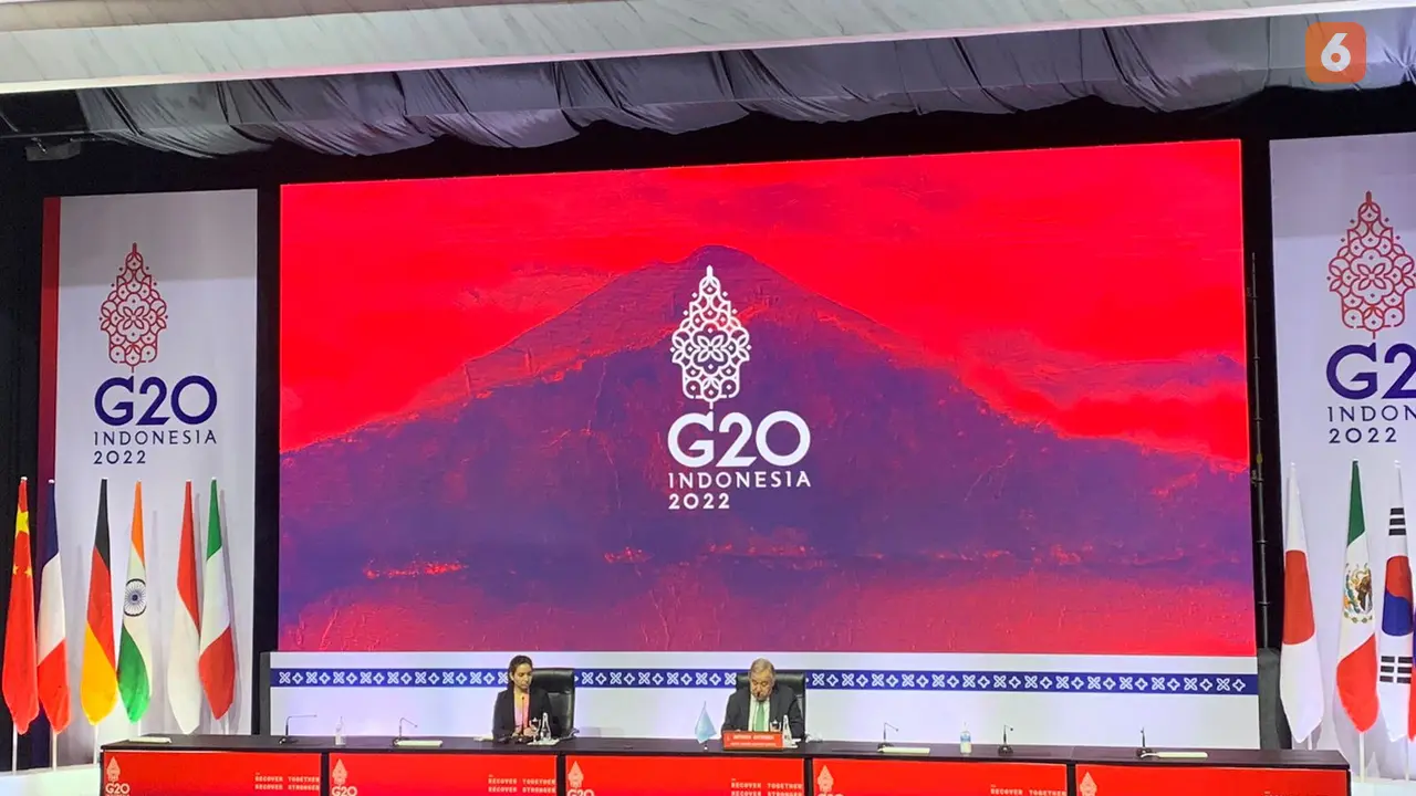 Sekjen PBB Antonio Guterres dalam konferensi pers bersama awak media sebelum KTT G20 dimulai pada Senin (14/11/2022). (Liputan6/Benedikta Miranti)