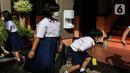 Sejumlah siswa terlihat saat pelaksanaan Pembelajaran Tatap Muka (PTM) di SD Pangudi Luhur Jakarta, Rabu (25/5/2022). Pemerintah pusat menerapkan Pemberlakuan Pembatasan Kegiatan Masyarakat (PPKM) level 1 untuk wilayah aglomerasi Jakarta, Bogor, Depok, Tangerang, dan Bekasi (Jabodetabek) selama dua pekan, terhitung sejak 24 Mei. (Liputan6.com/Johan Tallo)