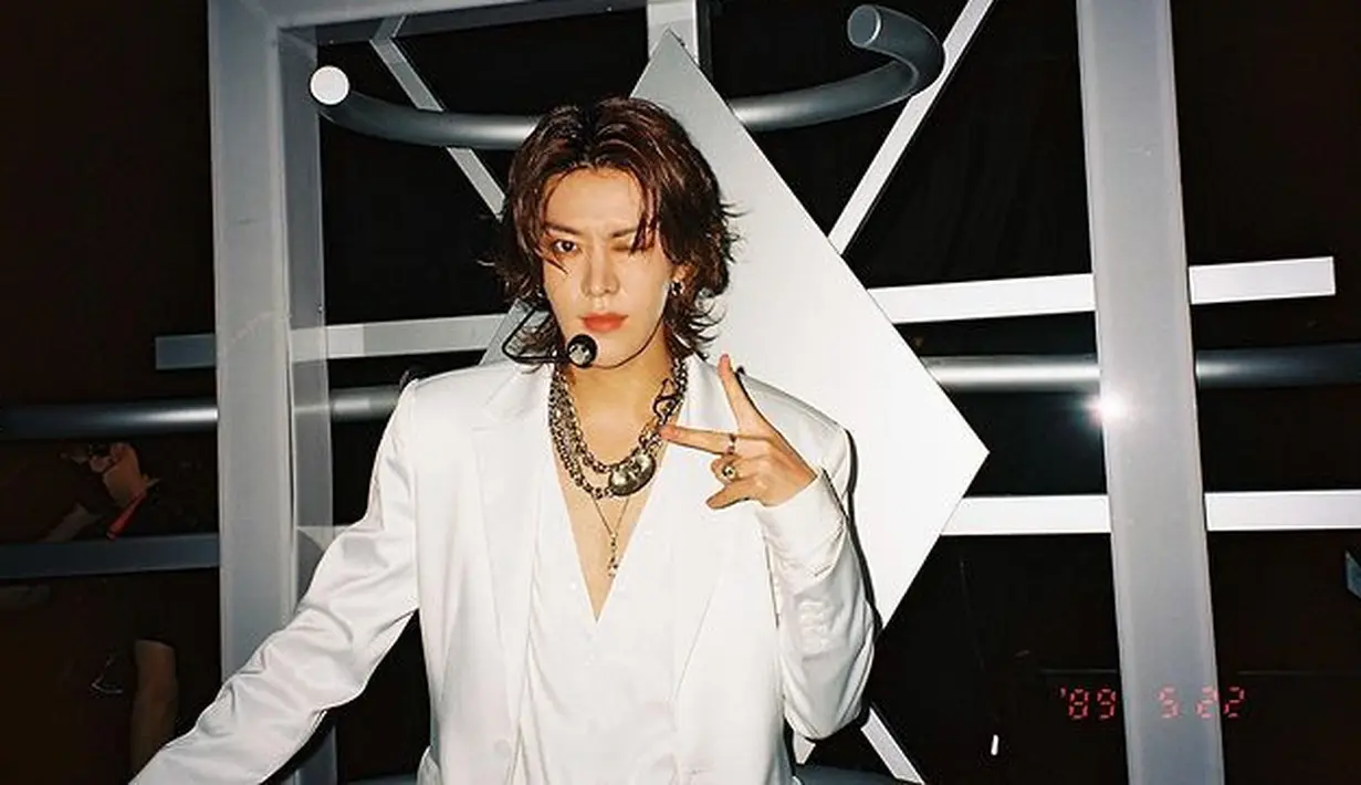 Yuta juga terkenal memiliki "smile healing", senyumnya dapat membuat penggemar merasa adem dan memperbaiki mood yang awalnya tak baik. (FOTO: instagram.com/yuu_taa_1026/)