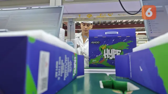 Pabrik laptop Axioo di Cakung Barat, Jakarta Timur