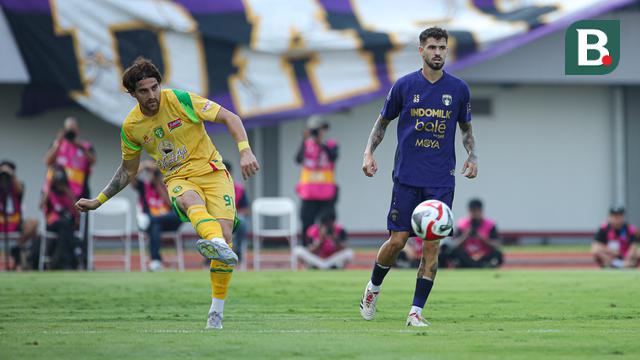 Dejan Tumbas Persebaya Surabaya