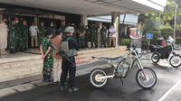 Kementerian Pertahanan (Kemenhan) mendorong hadirnya motor listrik khusus atau Electric Tactical Motor Bike karya nyata anak bangsa yang bisa digunakan dalam operasi militer (Istimewa)