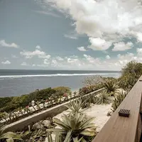 Mengunjungi Nusa Dua, Cliff at Canna hadirkan pengalaman bersantap di Nusa Dua.