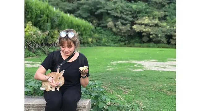 6 Potret Terbaru Leony Trio Kwek Kwek, Makin Imut di Usia ke-32 Tahun