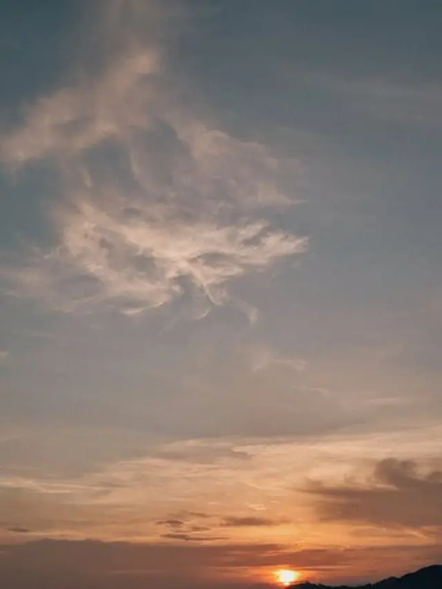 Senja Oleh Warganet