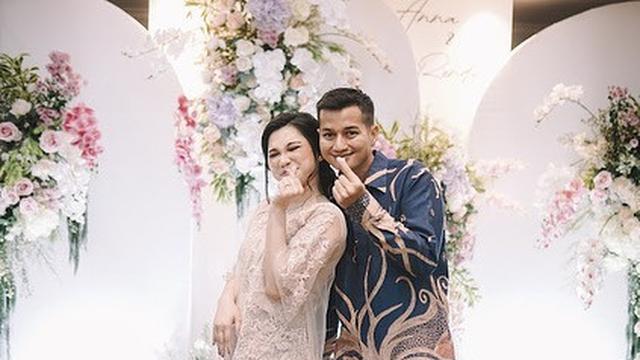 Bintang FTV Rendy Kusdiana resmi bertunangan (Foto: @thera.picture @ferdyanbk via @rendykusdianaa)