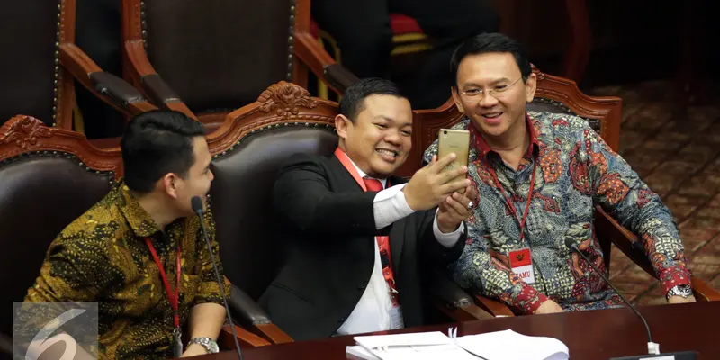 20160905-Ahok-Kembali-Jalani-Sidang-Lanjutan-di-Mahkamah-Konstitusi-Jakarta-JT