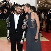 Hubungan Zayn Malik dan Gigi Hadid telah berakhir ketika 2 minggu sesudah hari ulang tahun Gigi yang ke 21 tahun. Namun keduanya masih menutupi kabar tersebut. (AFP/Bintang.com)