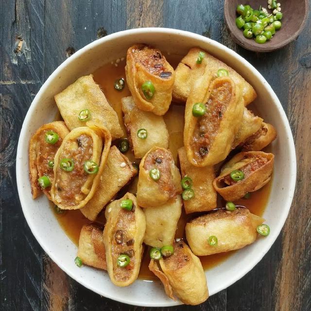 Resep gohyong ayam. (dok. Cookpad @pawonkori)