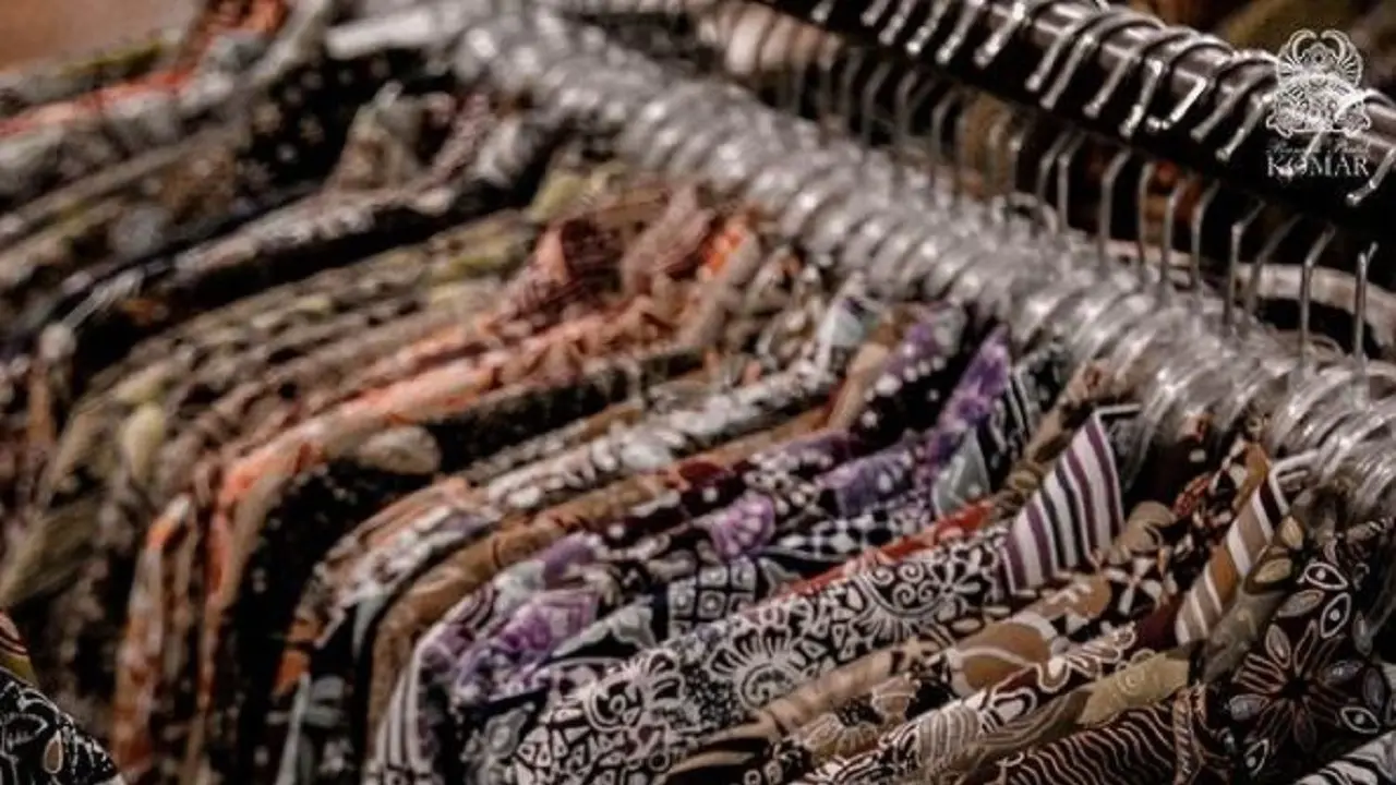 Batik Komar