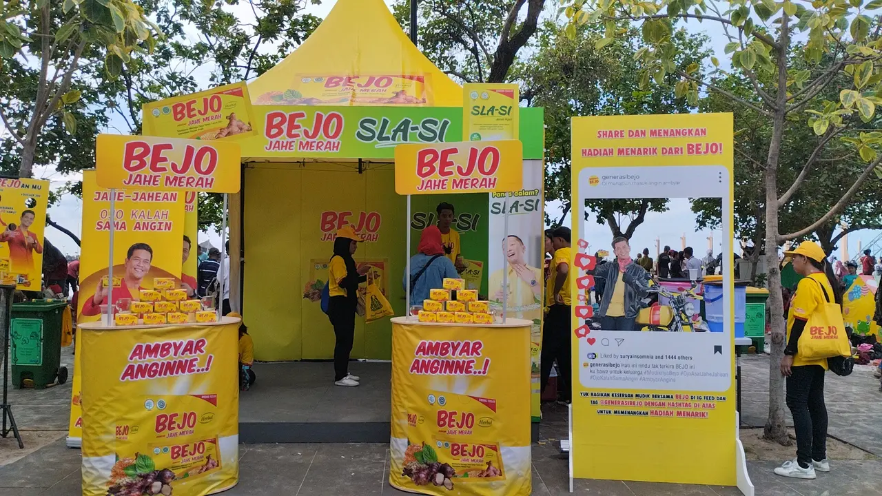Booth Bejo Merah di Ancol