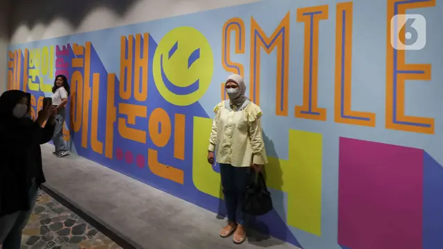 Mengunjungi Pemeran BTS di Jakarta