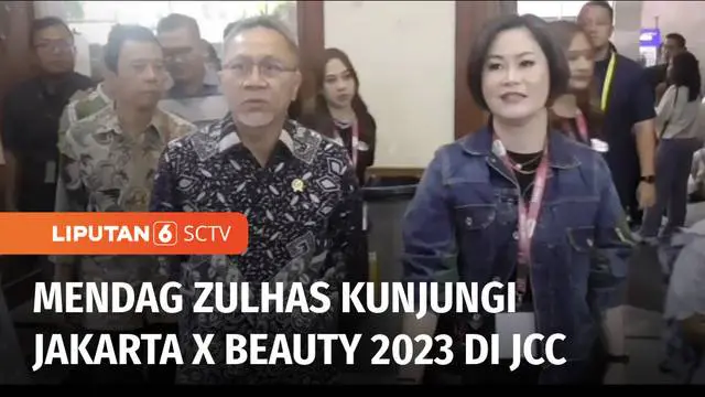 Menteri Perdagangan Zulkifli Hasan mengunjungi pameran Jakarta X Beauty 2023, di kawasan JCC Senayan, Jakarta Pusat. Kedatangan Zulkifli Hasan untuk mendukung produk kecantikan dalam negeri yang tengah berkembang pesat.