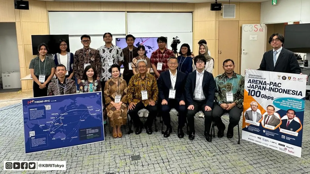 Dubes RI Tokyo bersama Rektor Brawijaya dan Wakil Rektor Keio Jepang Resmikan Jaringan Berkecepatan Tinggi 100 Gbps.