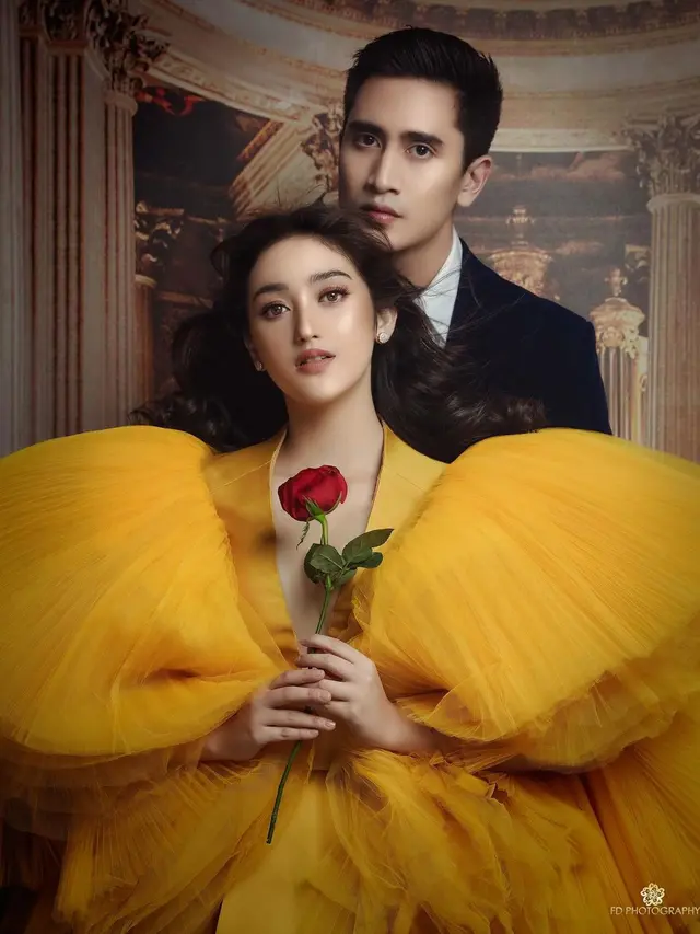 7 Pemotretan Verrell Bramasta dan Ranty Maria Bertema Beauty and The Beast