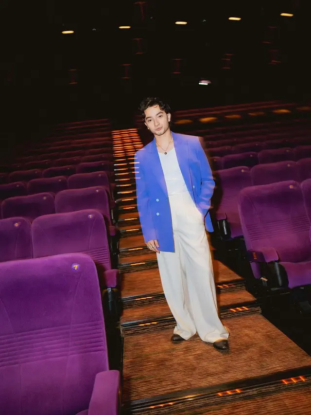 Bryan Domani tepat waktu untuk ibadah