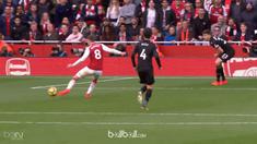 Berita video highlights Premier League 2017-2018 antara Arsenal melawan Swansea City dengan skor 2-1. This video presented by BallBall.