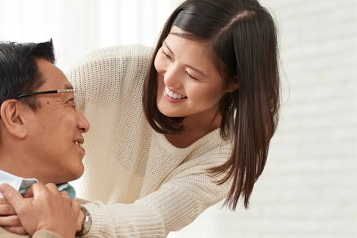 Ayah sumber kekuatanku./Copyright shutterstock.com