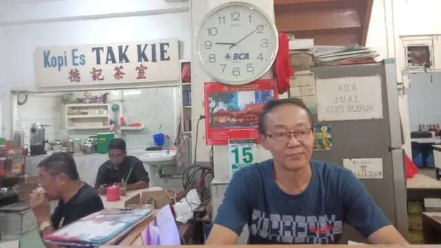 kedai Kopi Es Tak Kie