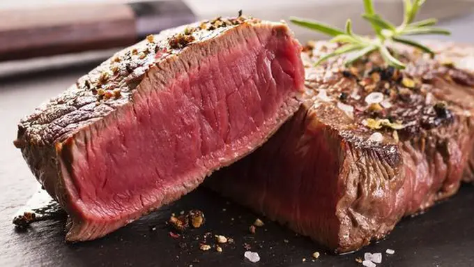 Makan Banyak Daging Sebabkan Kanker, Kenapa?