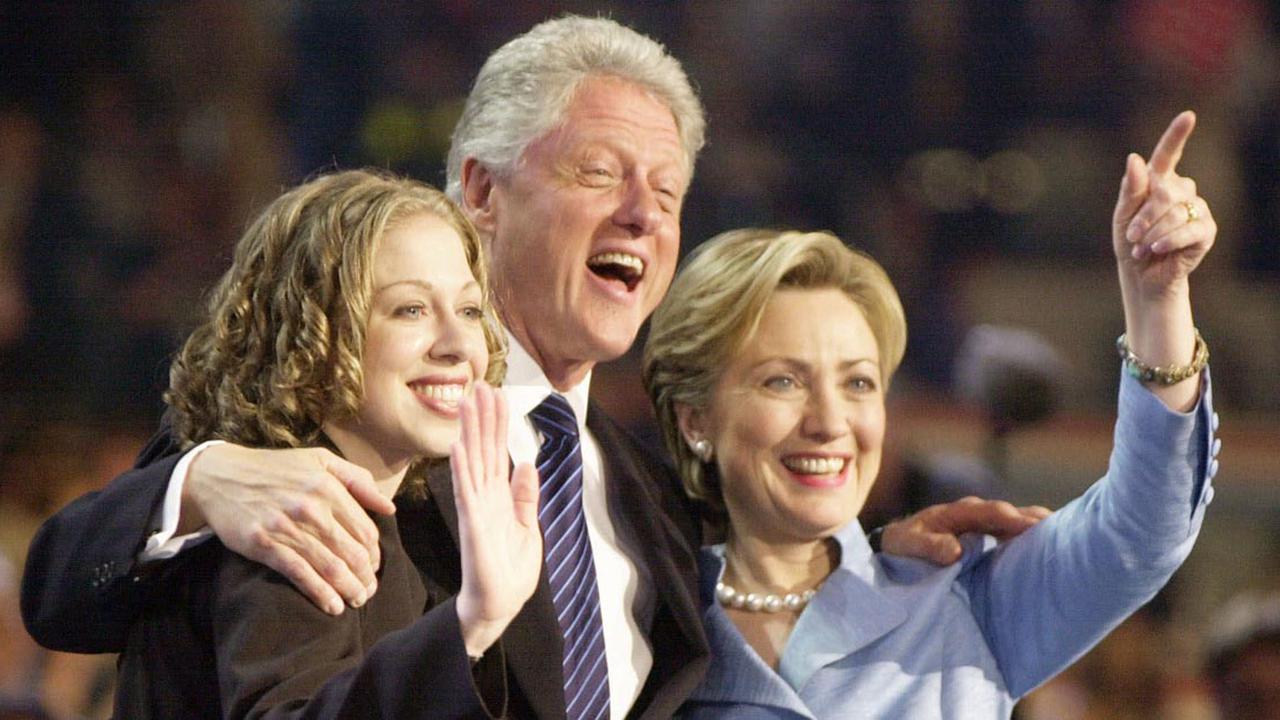 7-11-2000: Ibu Negara Hillary Clinton Terpilih Jadi Senator