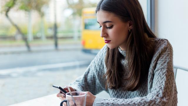 wanita juli diremehkan orang