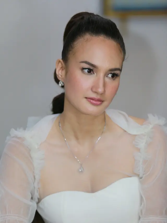 [Bintang] Nadine Chandrawinata