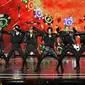 Boyband Korea Selatan, NCT 127, tampil di Gaon Chart Music Awards ke-11 di Seoul pada 27 Januari 2022. (Jung Yeon-je / AFP)