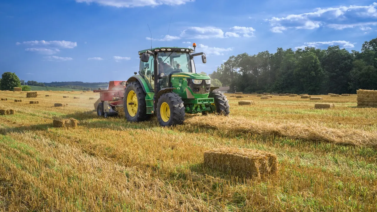 Tractor