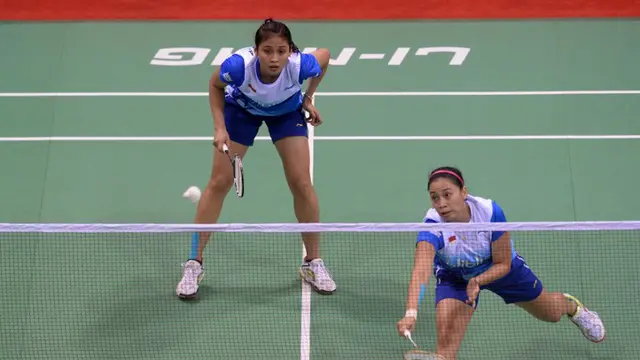 Pia Zebadiah Bernadet / Rizki Amelia Pradipta