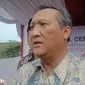 Direktur Utama PT RNI B Didik Prasetyo usai melakukan ground breaking pabrik alkes di eks pabrik gula Kersana Brebes. Foto (Liputan6.com / Panji Prayitno)