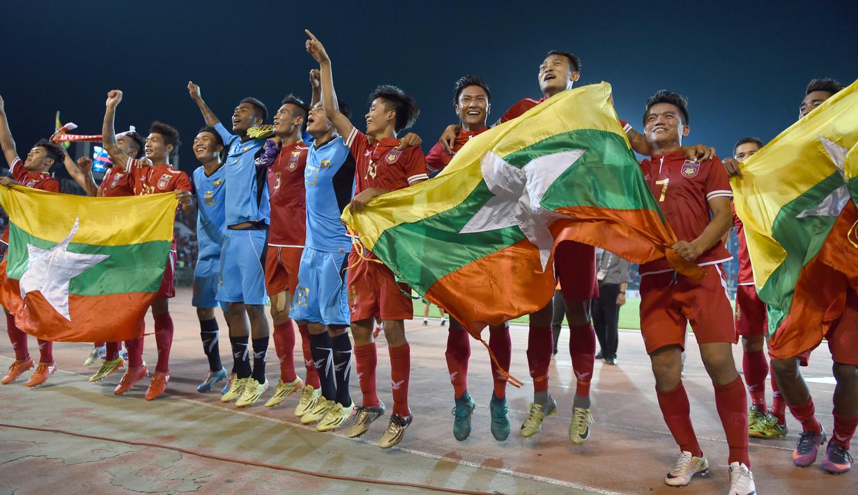 Timnas Myanmar berada satu peringkat dibawah Indonesia yakni ke-25 dengan koleksi 14.753 poin dalam daftar rangking yang dikeluarkan AFC. (AFP/Romeo Gacad)