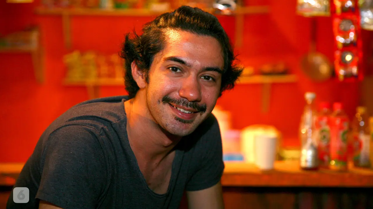 [Bintang] Reza Rahadian