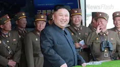 Kim Jong-un dikenal sebagai diktator bertangan besi. Namun, di tengah banyaknya kabar menakutkan mengenai kepemimpinannya, Kim Jong-un ternyata juga penggemar sepak bola. Ini dia klub sepakbola favorit pemimpin Korea Utara itu. 