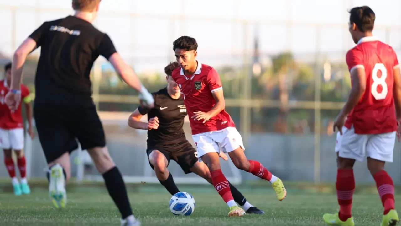 Foto: Timnas Indonesia U-20 Asuhan Shin Tae-yong Ditahan Imbang Klub Norwegia