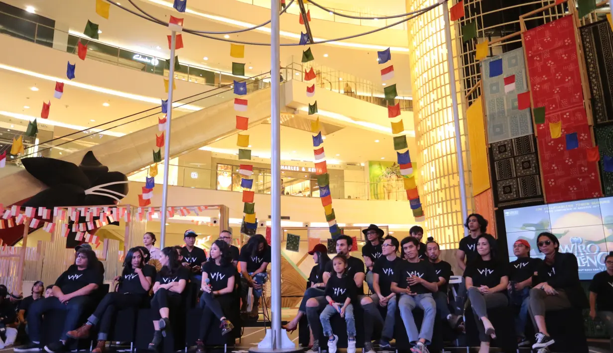 "Kita akan mulai syuting 21 Agustus nanti, semoga lancar ya," ujar Sheila Timothy produser Lifelike Pictures saat menggelar jumpa pers sekaligus syukuran di Senayan City, Rabu (16/8). (Adrian Putra/Bintang.com)