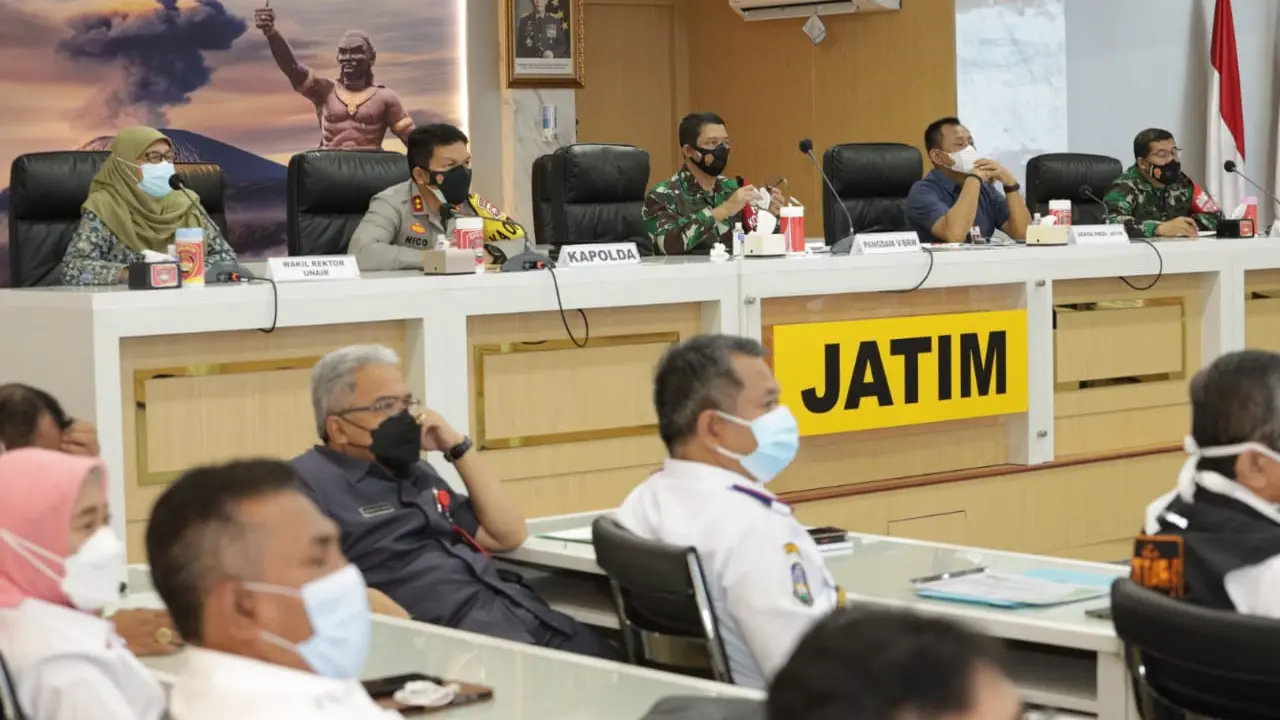 Jatim membentuk tim repatriasi antisipasi varian baru Covid-19. (Dian Kurniawan/Liputan6.com)