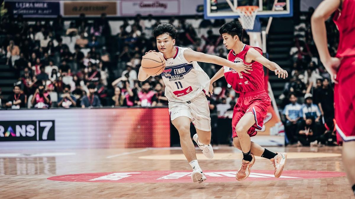 Honda BeAT Gandeng Anime DanDaDan, Hadirkan Kolaborasi Paling Hype di Honda DBL 2025