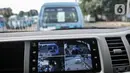 Layar monitor yang terdiri dari empat CCTV terpantau pada ruang sopir angkutan Jak Lingko All New Purwarupa Mikrotrans, Jakarta, Minggu (6/9/2020). PT Transjakarta meluncurkan All New Purwarupa Mikrotrans sebagai armada baru Jak Lingko. (merdeka.com/Iqbal S. Nugroho)