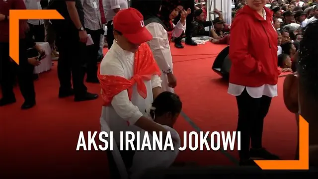 Ada kejadian menarik yang dilakukan Iriana Jokowi saat menemani suaminya berkampanye. Ia membasuh seorang anak yang kehujanan saat kampanye dilakukan.