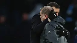 Kali ini Spurs dipermalukan Leicester City dengan skor 1-2. (AFP/Henry Nicholls)
