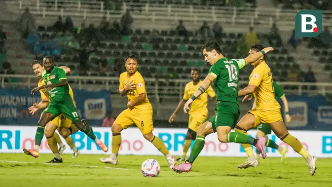 Satu Poin Berharga buat Semen Padang di Kandang Persebaya, Berbuah Nestapa buat PSIS yang Turun Kasta