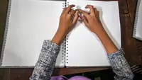 Antusiasme Siswa Berkebutuhan Khusus Netra Pelajari Al Quran Braille di Bulan Ramadan