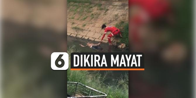 VIDEO: Dikira Mayat, Pria Ini Ternyata Tertidur di Kali