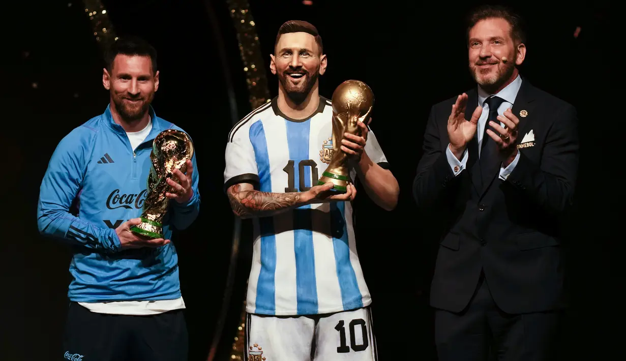 Penghormatan terus mengalir untuk Lionel Messi setelah kemenangan Argentina di Piala Dunia. (AP Photo/Jorge Saenz)